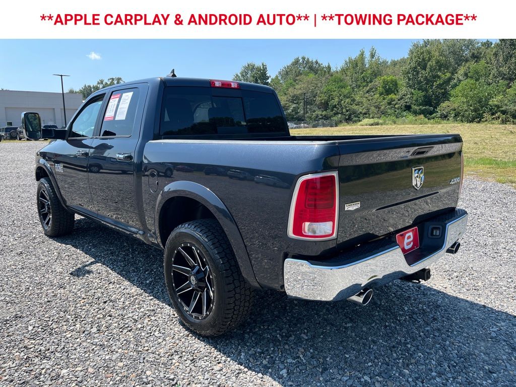 2018 Ram 1500 Laramie photo 2