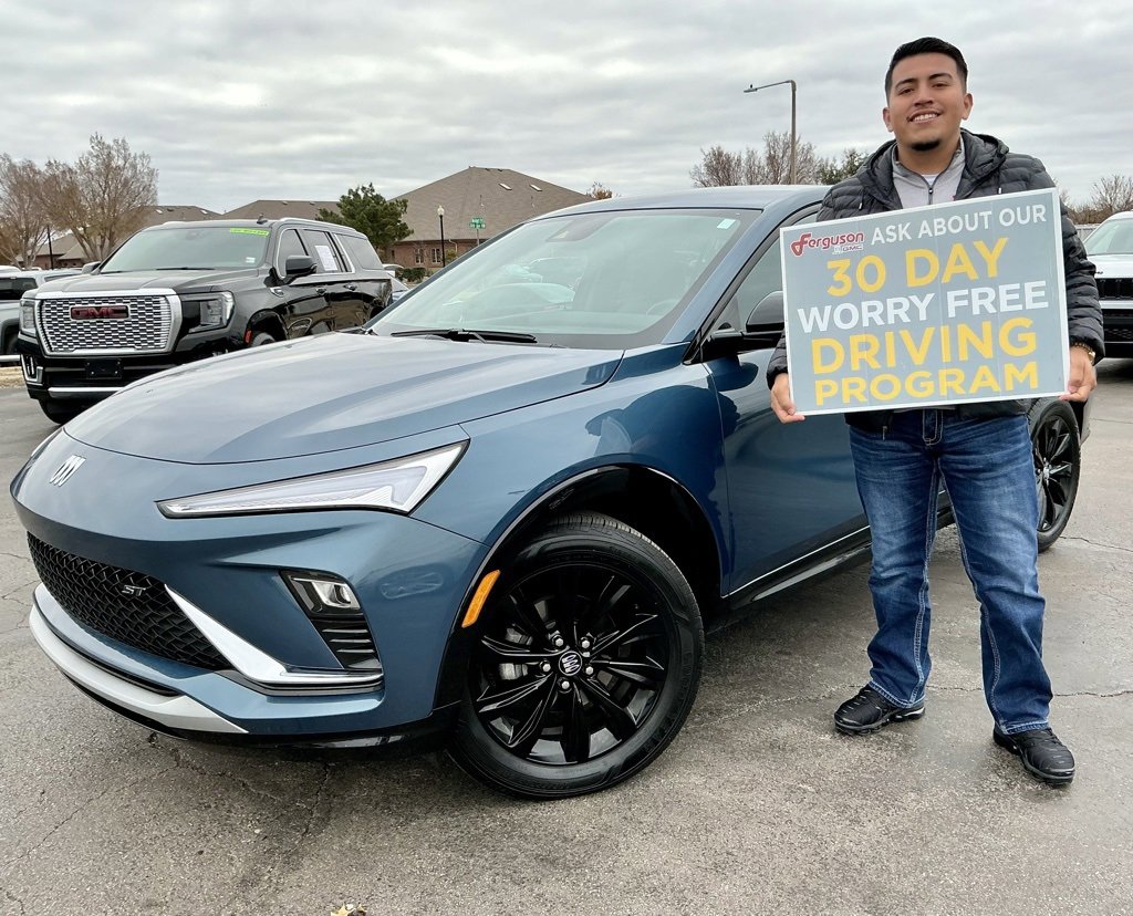 2024 Buick Envista Sport Touring's photo