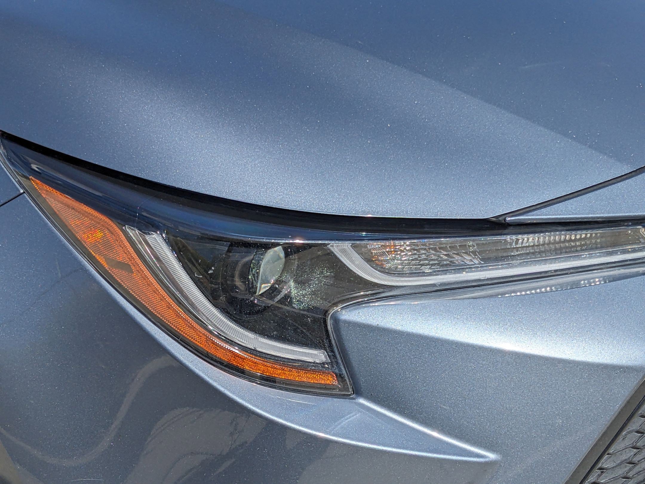 2022 Toyota Corolla LE photo 9