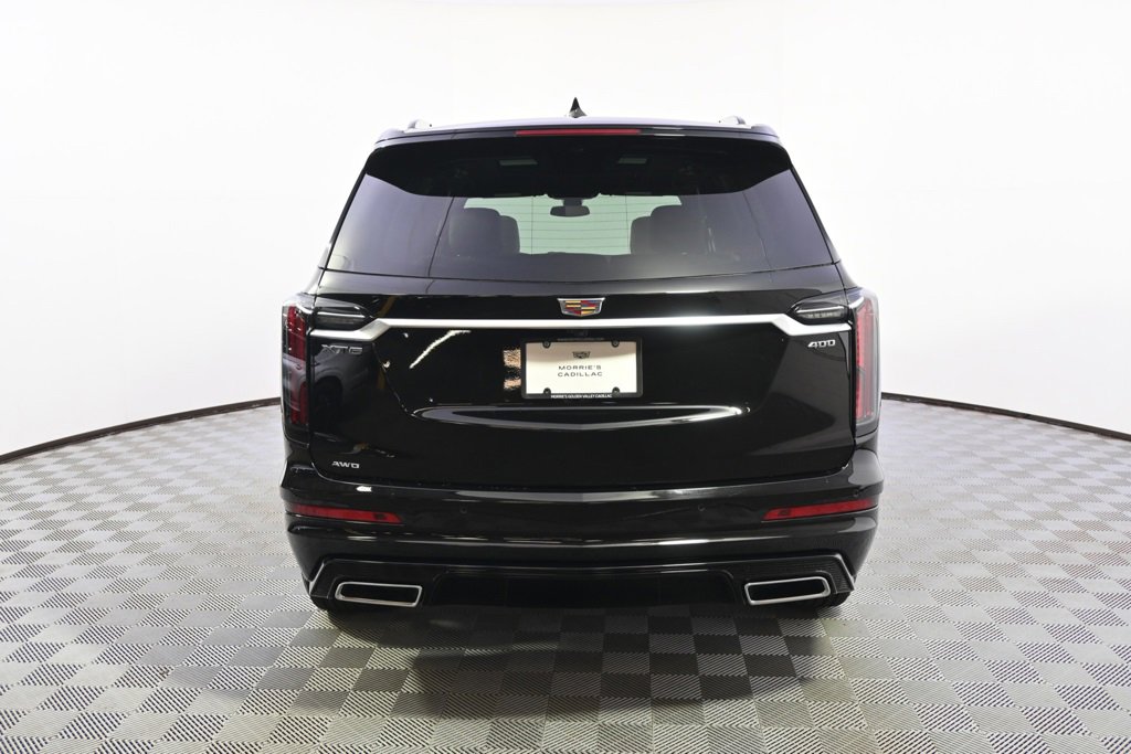 2025 Cadillac XT6 Sport photo 3