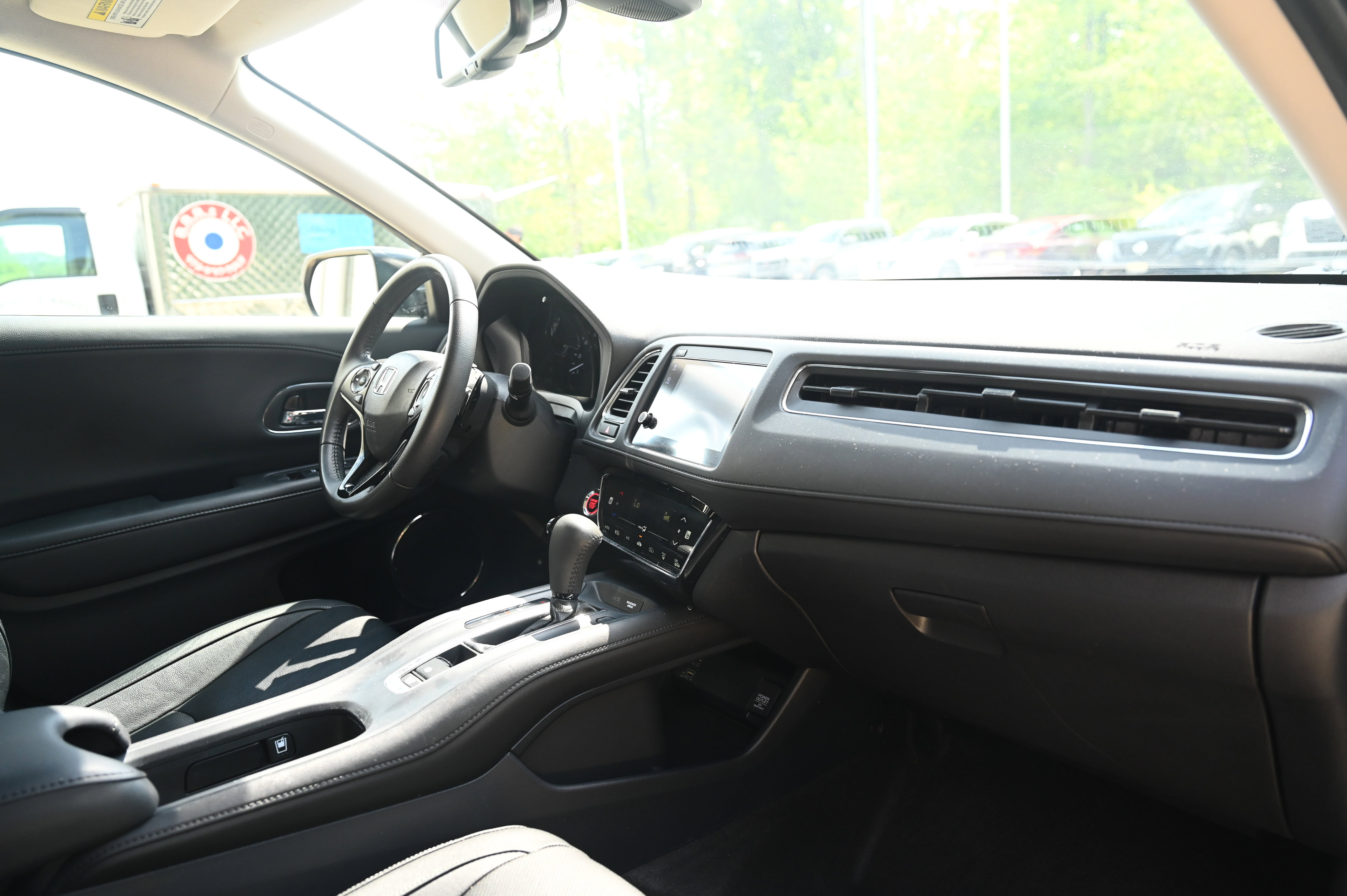 2022 Honda HR-V EX-L photo 30