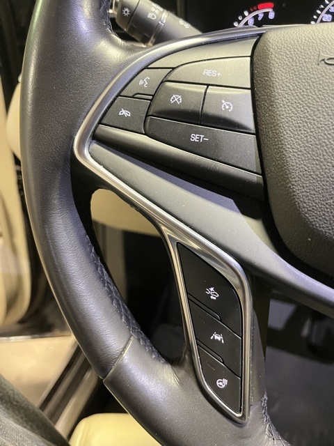 2018 Cadillac XT5 Luxury photo 21