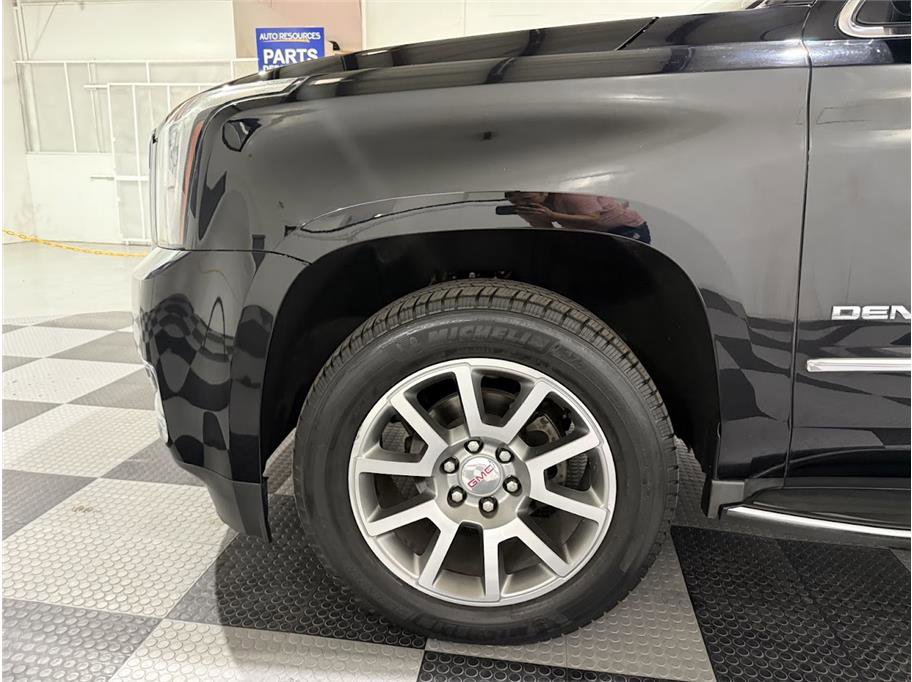 2016 Gmc Yukon Denali photo 10