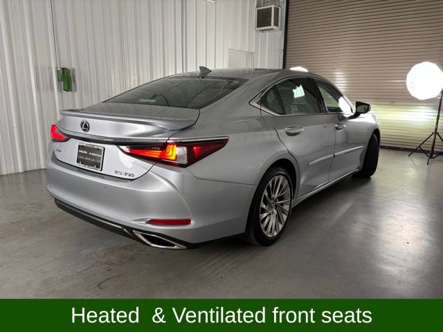 2023 Lexus ES 350 Ultra Luxury photo 7