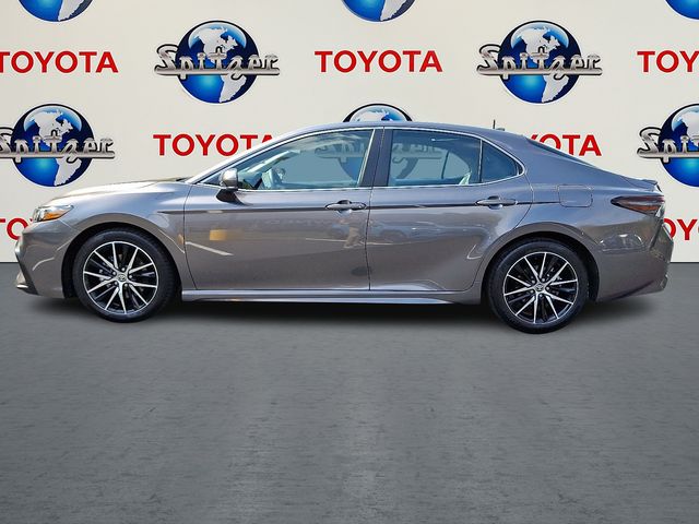 2023 Toyota Camry SE photo 4