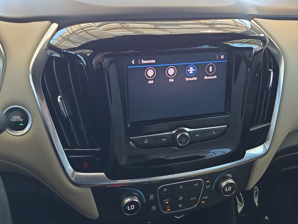 2022 Chevrolet Traverse LS photo 11