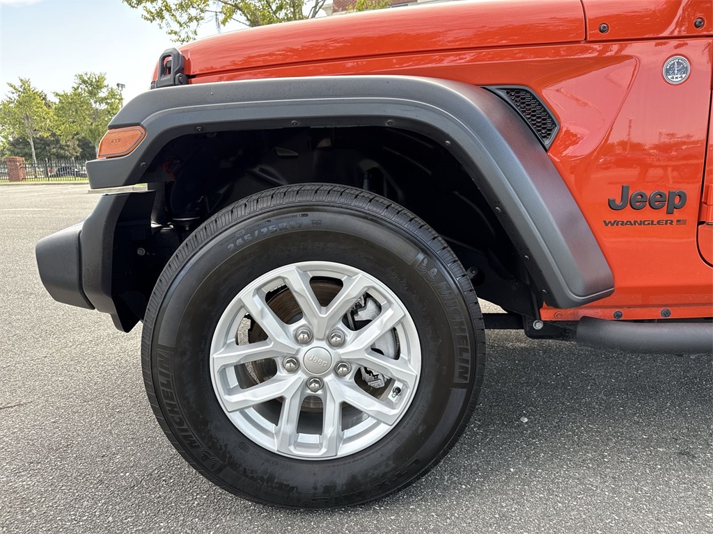 2023 Jeep Wrangler Sport S photo 10