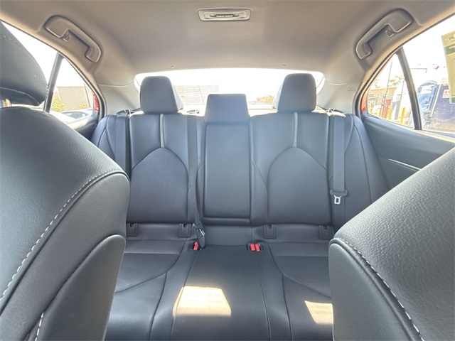 2022 Toyota Camry Hybrid XSE photo 21