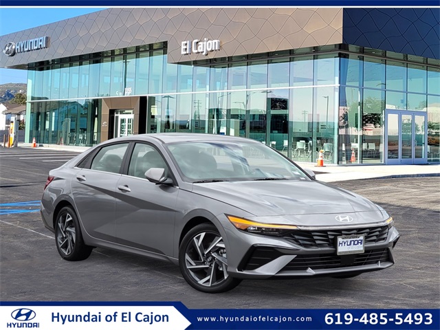 2025 Hyundai Elantra Limited's photo