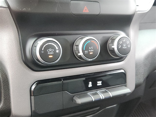 2022 Ram 1500 Big Horn Lone Star photo 24