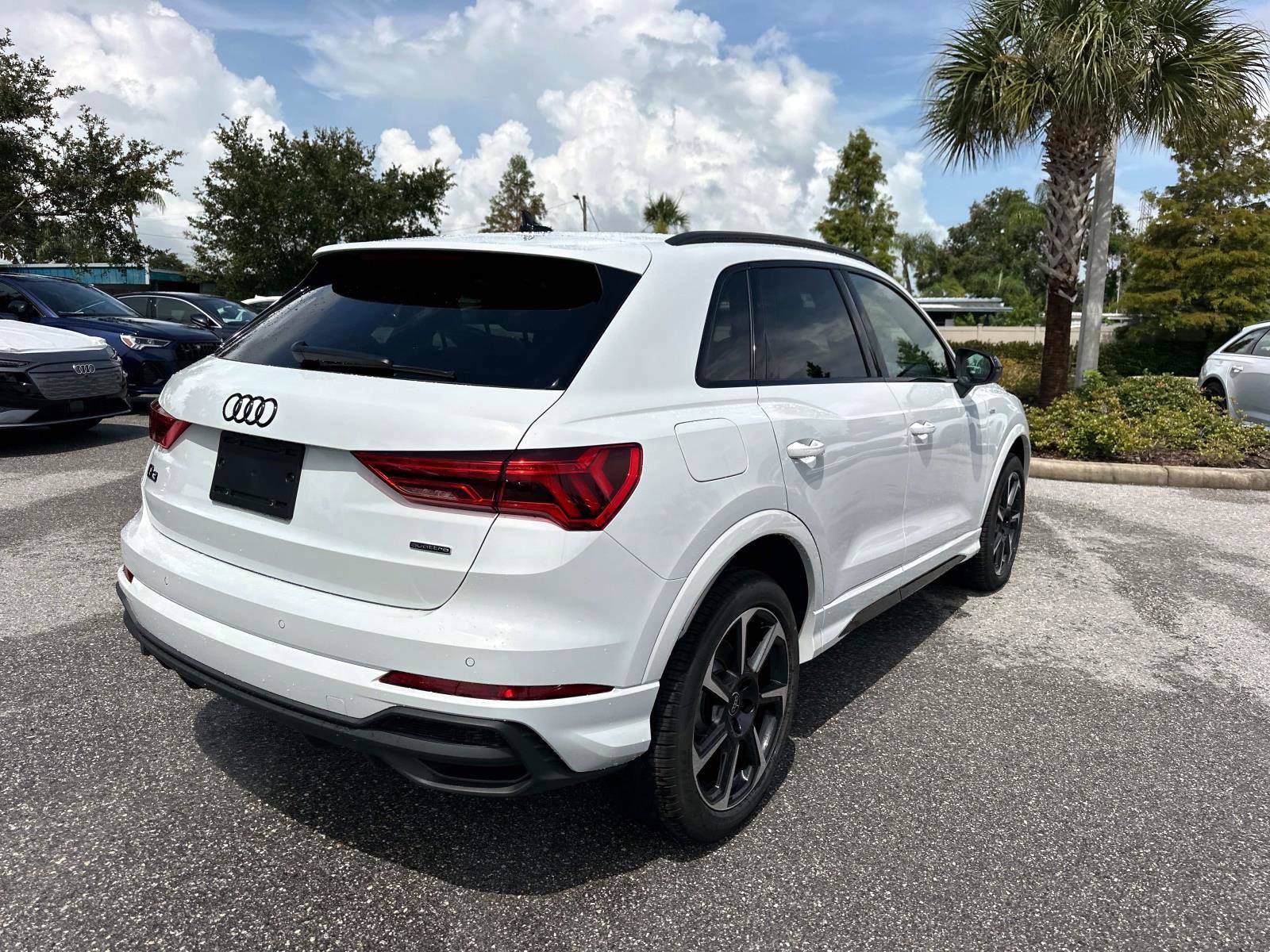 2025 Audi Q3 Premium Plus S line photo 4