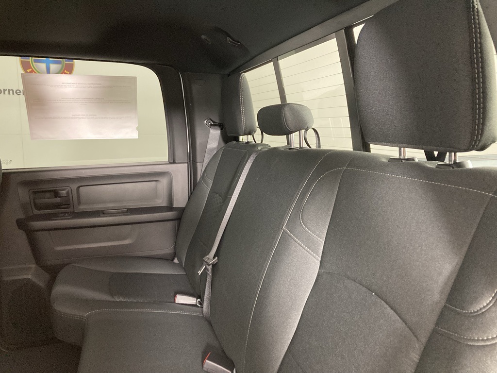2025 Ram 3500 Tradesman photo 3