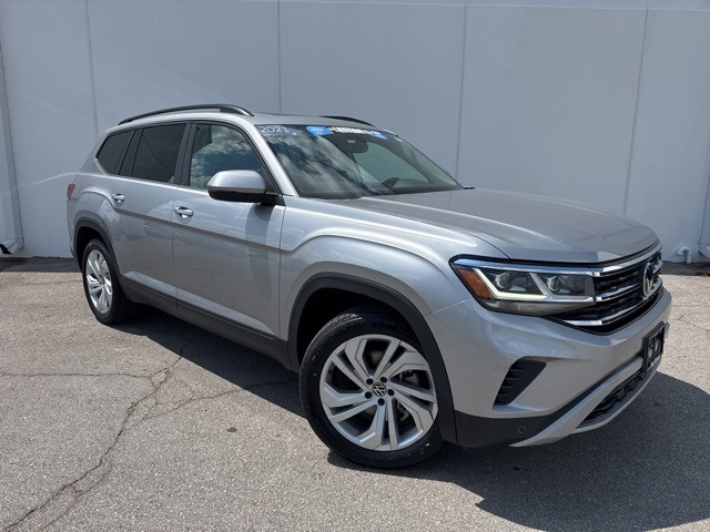 Certified 2021 Volkswagen Atlas SE w/Tech with VIN 1V2KR2CA9MC604454 for sale in Kansas City