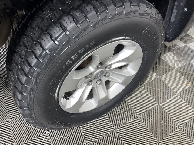 2021 Ram 1500 Laramie photo 2