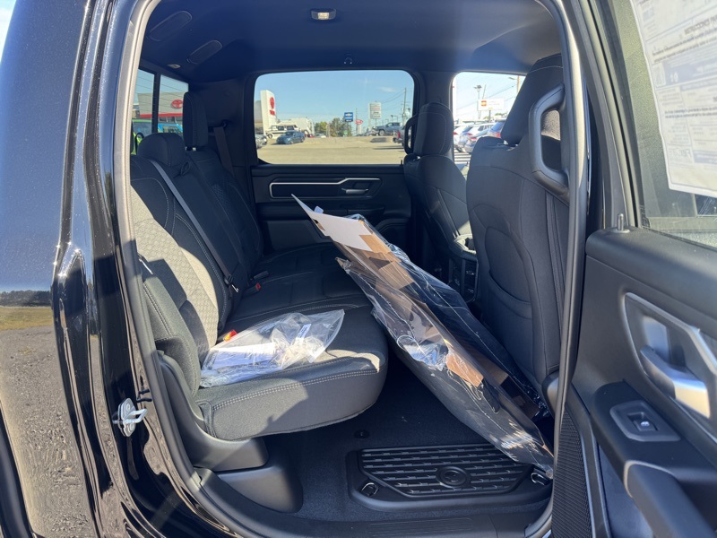 2025 Ram 1500 Big Horn Lone Star photo 33
