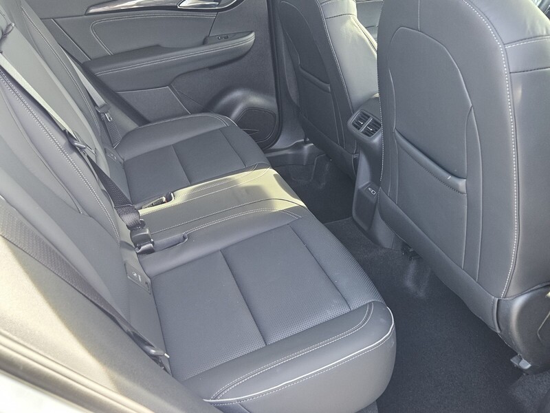 2023 Buick Envision Essence photo 13
