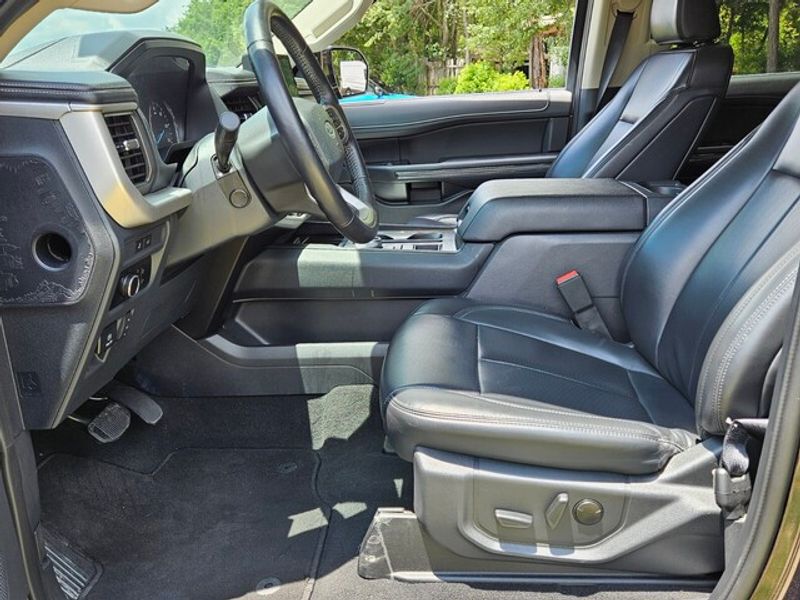 2024 Ford Expedition XLT photo 4