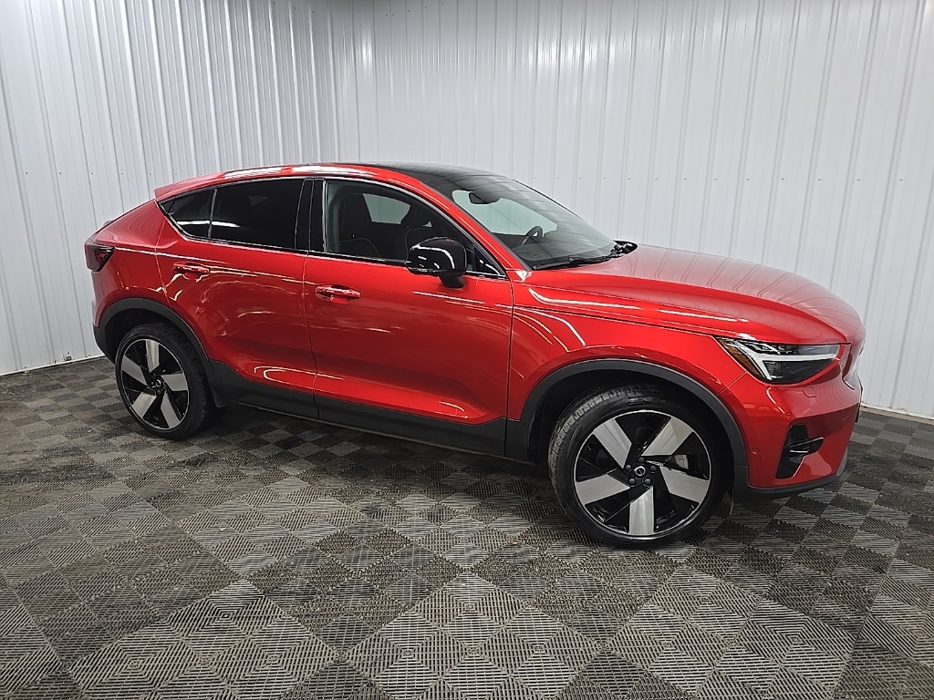 2023 Volvo C40 Ultimate