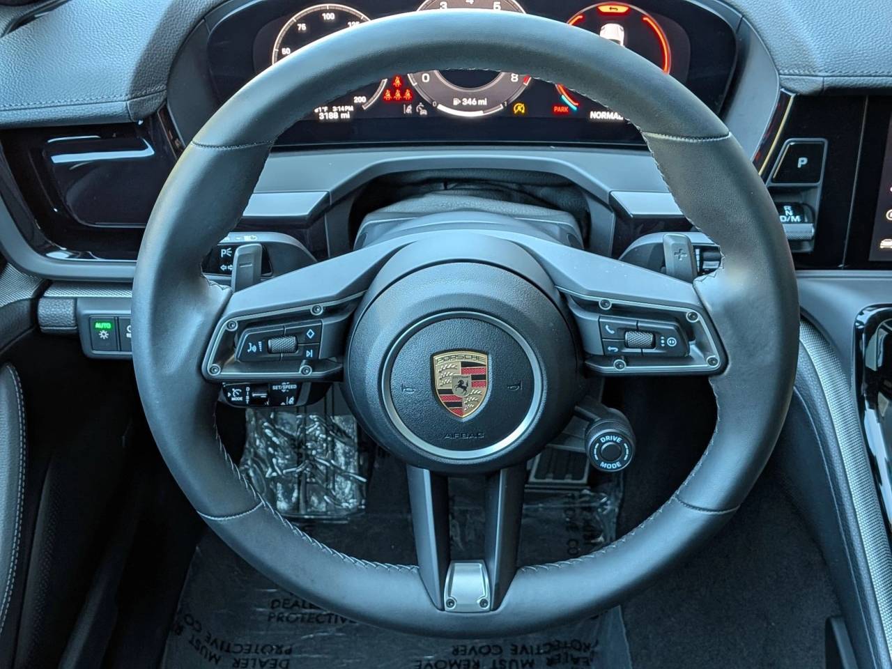 2025 Porsche Panamera Base photo 14