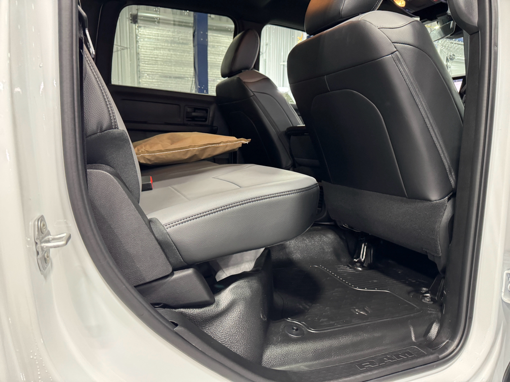 2025 Ram 4500 Tradesman photo 6