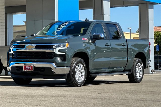 2025 Chevrolet Silverado 1500 LT photo 8