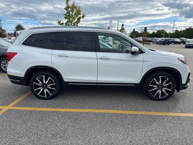 2021 Honda Pilot Touring photo 5
