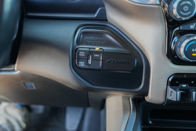 2021 Ram 3500 Laramie photo 26