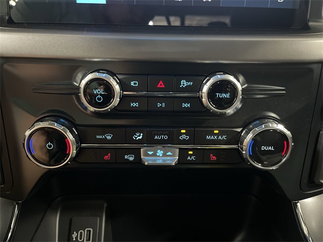 2025 Ford F-150 XLT photo 19