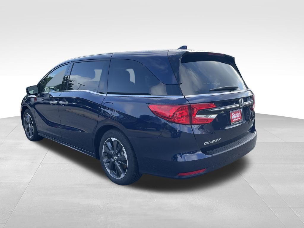 2024 Honda Odyssey Elite photo 4