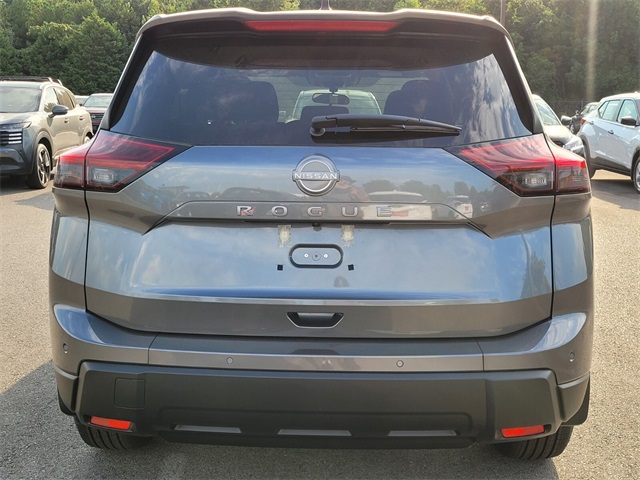 2026 Nissan Rogue S photo 6