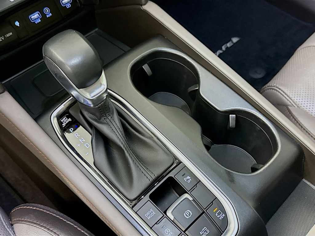 2020 Hyundai Santa Fe Limited photo 21