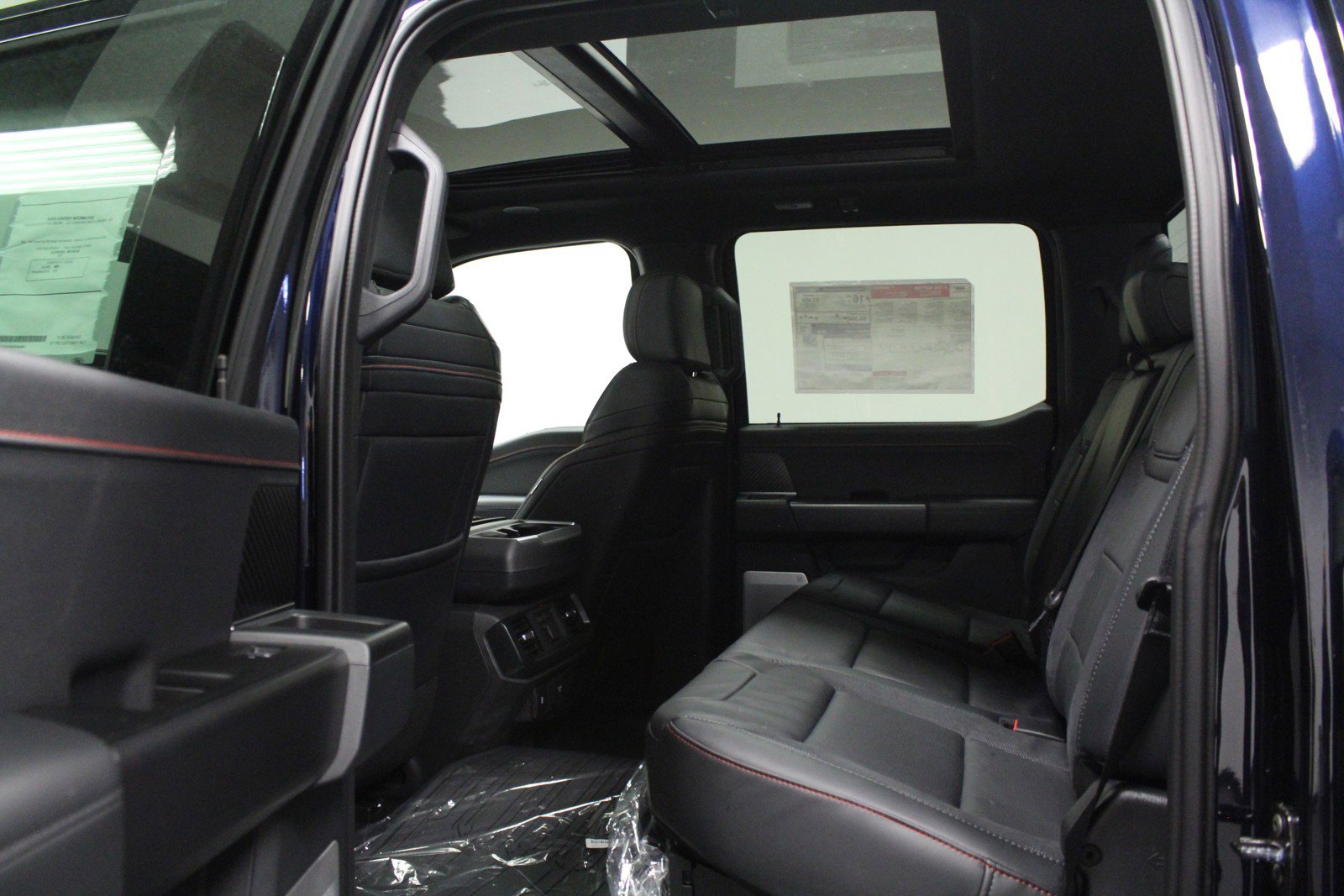 2025 Ford F-150 Raptor photo 11
