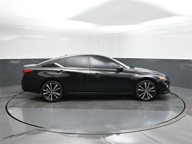 2021 Nissan Altima 2.5 SR photo 24
