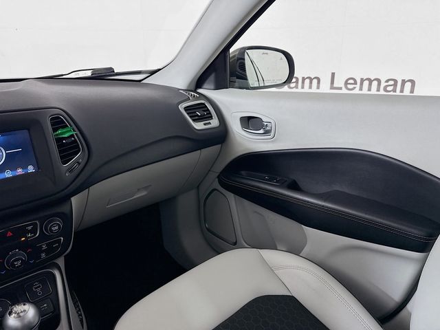 2018 Jeep Compass Latitude photo 19