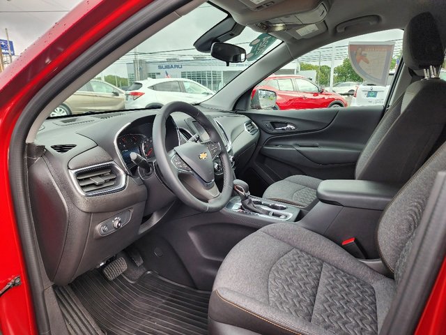 2024 Chevrolet Equinox LT photo 24