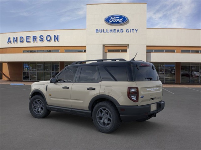 2024 Ford Bronco Sport Badlands photo 2