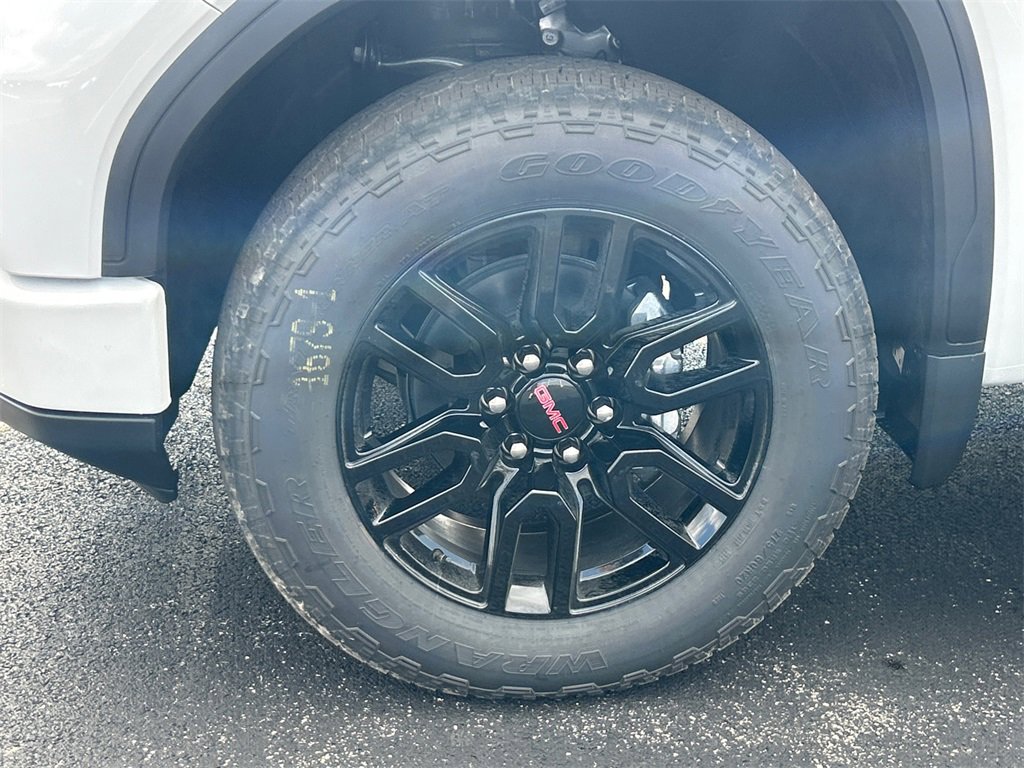 2026 GMC SIERRA - Image 10