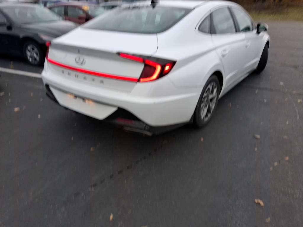2020 Hyundai Sonata SEL photo 3