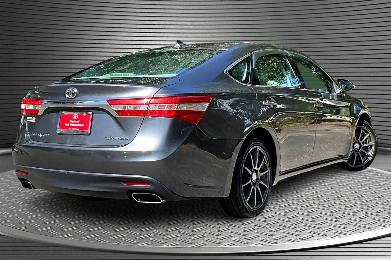2013 Toyota Avalon Limited photo 4