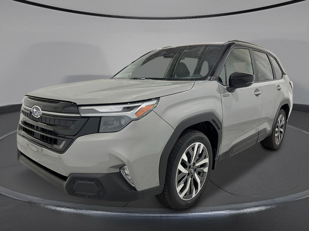 2025 Subaru Forester Touring photo 18