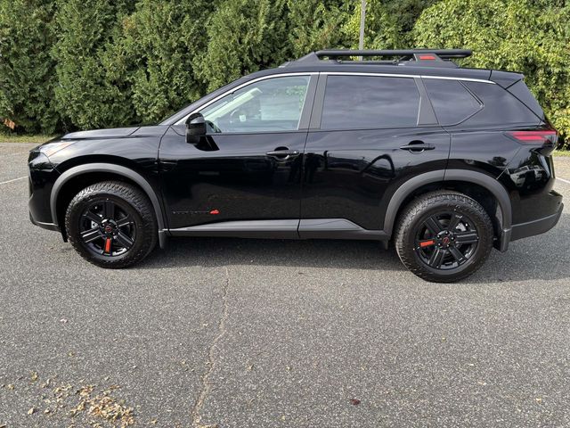 2026 Nissan Rogue SV photo 3