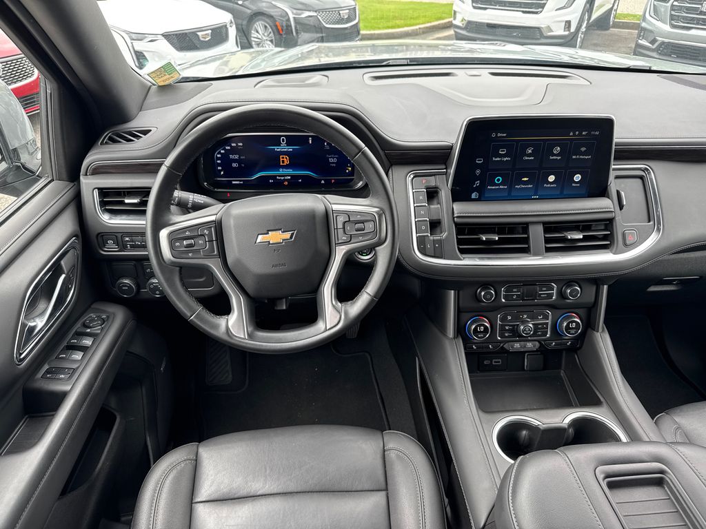 2024 Chevrolet Suburban LT photo 22