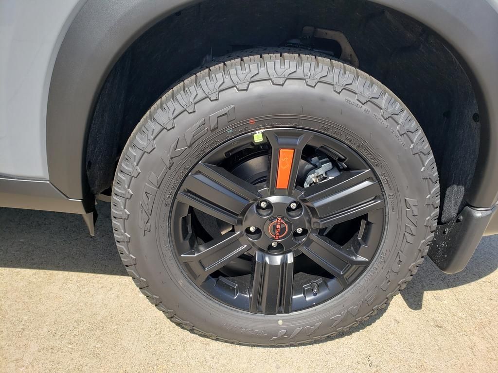 2026 Nissan Rogue SV photo 12