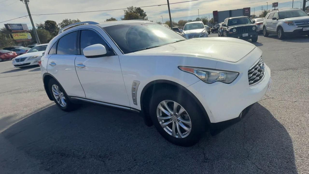 2010 INFINITI FX 35