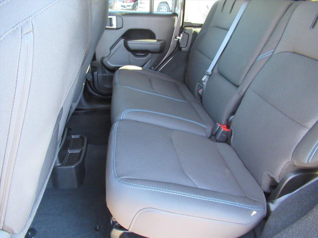 2023 Jeep Wrangler Rubicon 4xe photo 27