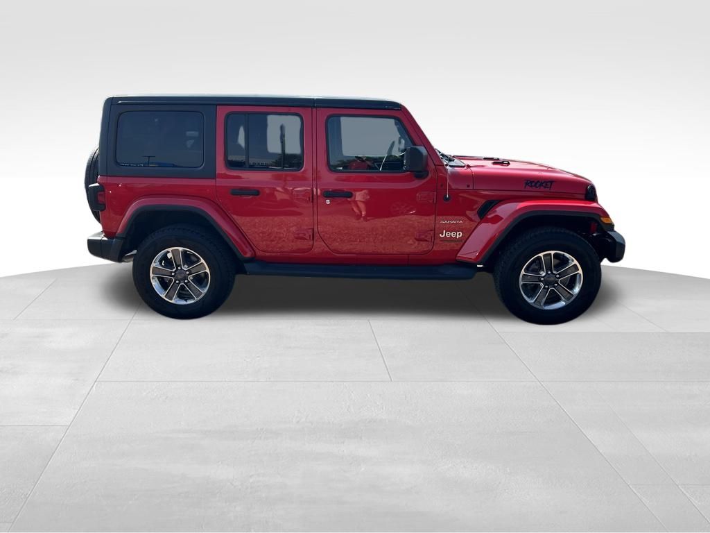 2019 Jeep Wrangler Unlimited Sahara photo 6