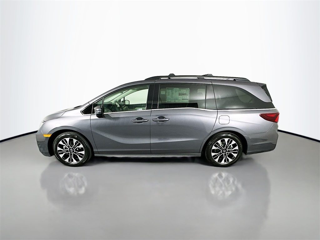 2026 Honda Odyssey Elite photo 4