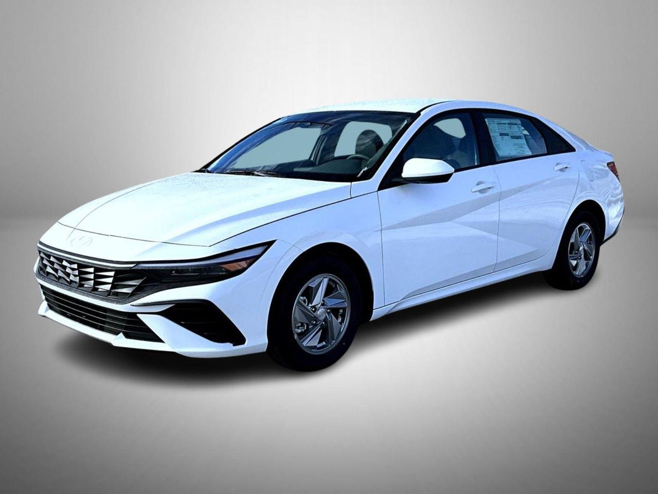 2026 Hyundai Elantra SE's photo