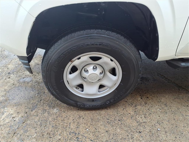 2022 Toyota Tacoma SR 4x4 Double Cab photo 8
