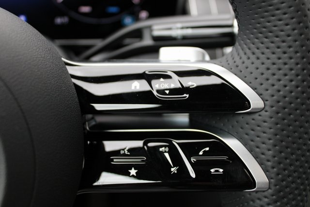2025 Mercedes Benz GLC 300 4MATIC photo 18